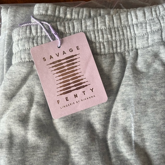 Savage X Fenty Platinum Grey Oversized Xssential Rolled Cuff Jogger Sweatpants - Picture 13 of 16